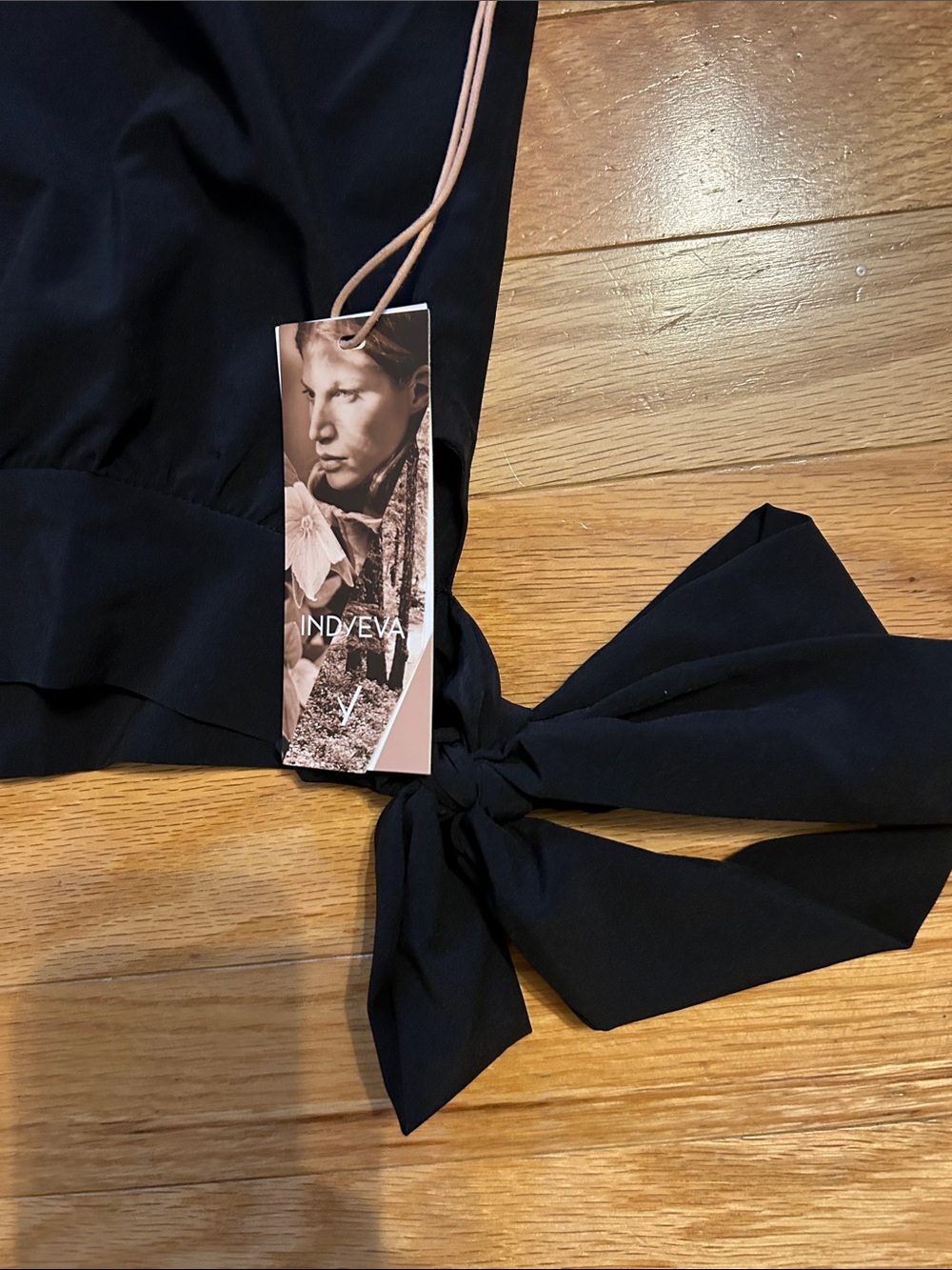 Indyeva Side-Tie Aleste Short Sleeve Top. Black, size small. New with tags! - Picture 2 of 7